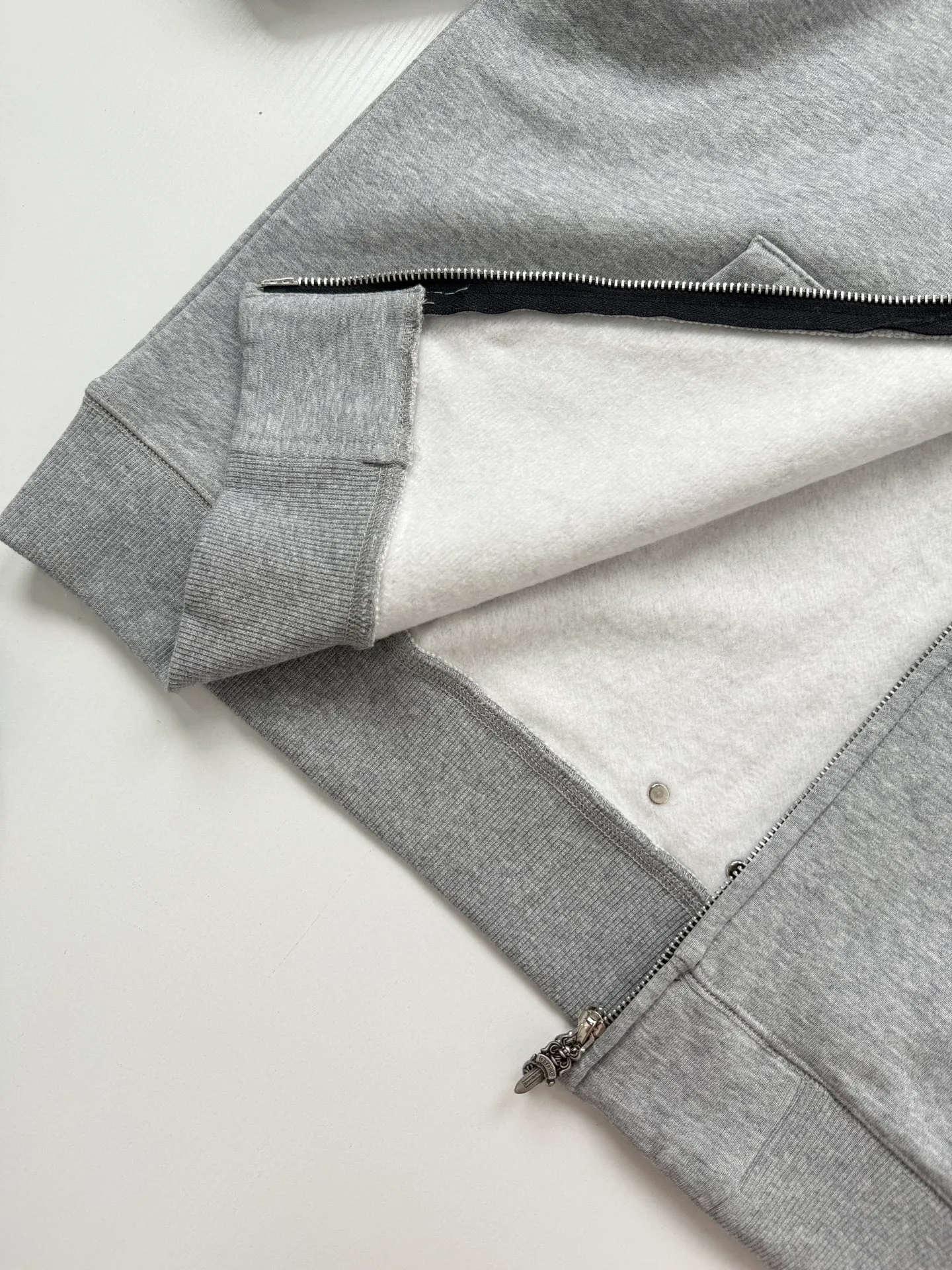 Chrome Heart ， ， ， ， ， ， 、 ， ， ， 、 、 。 Size：S/M/L